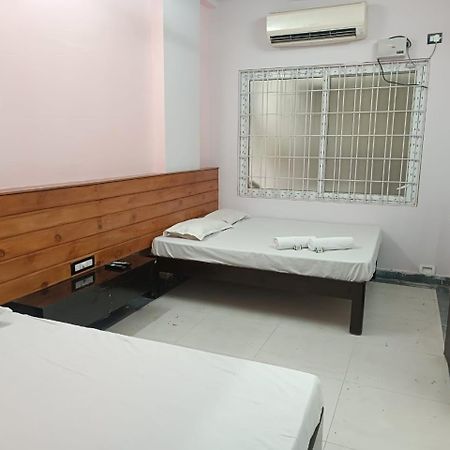 Вілла Sgs Residency Тірупаті Екстер'єр фото